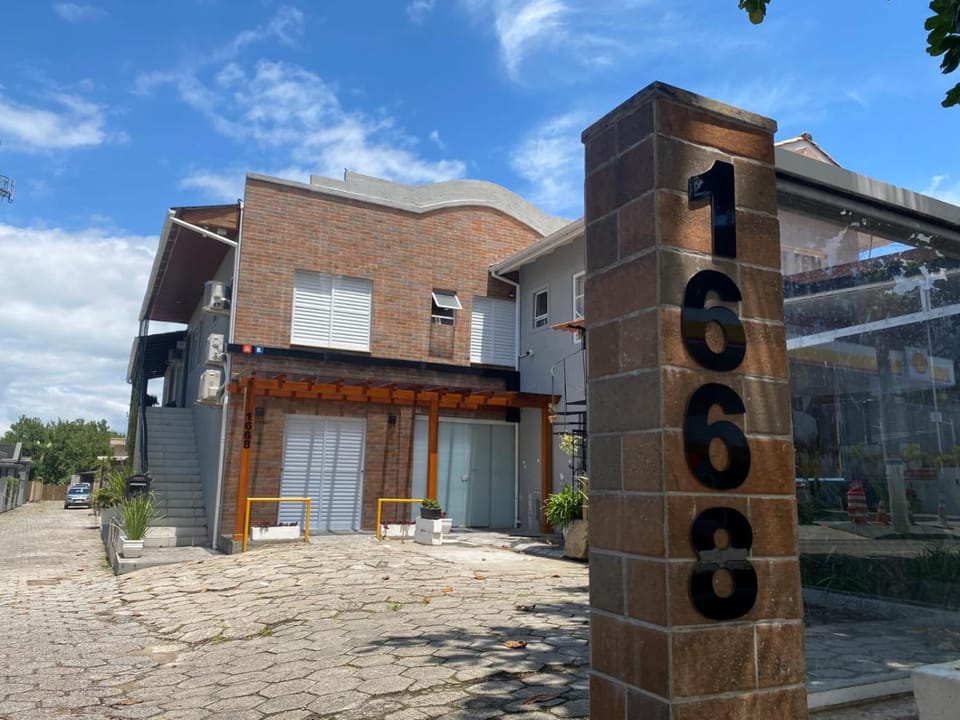 Property building, Street view