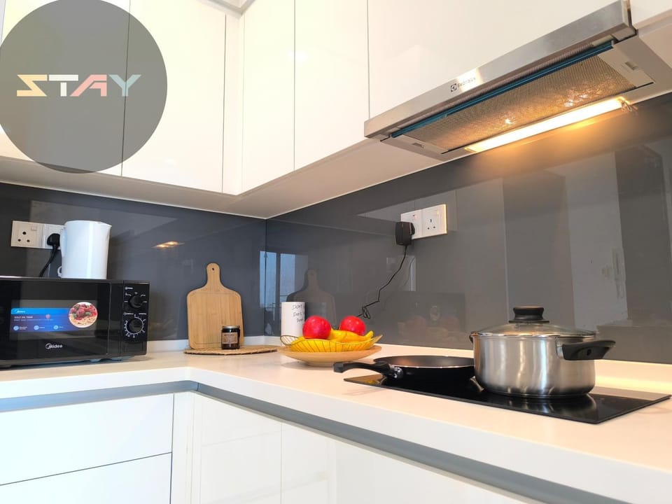 Almas 2Pax Comfort Stylish 100mbps Netflix By STAY Apartment in Johor