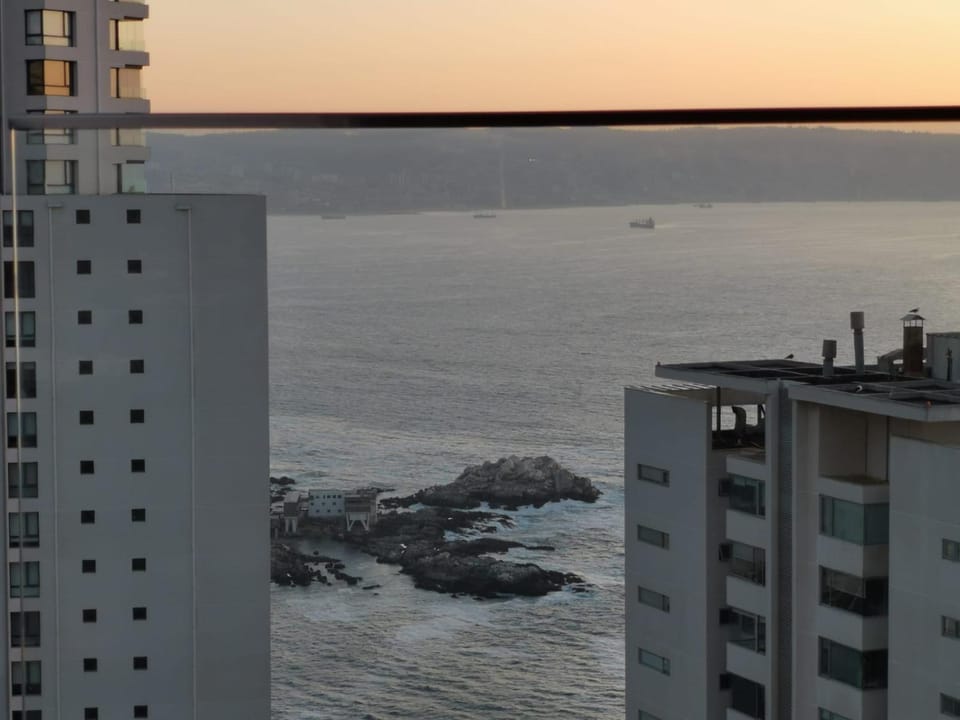 City view, Sea view, Sunrise