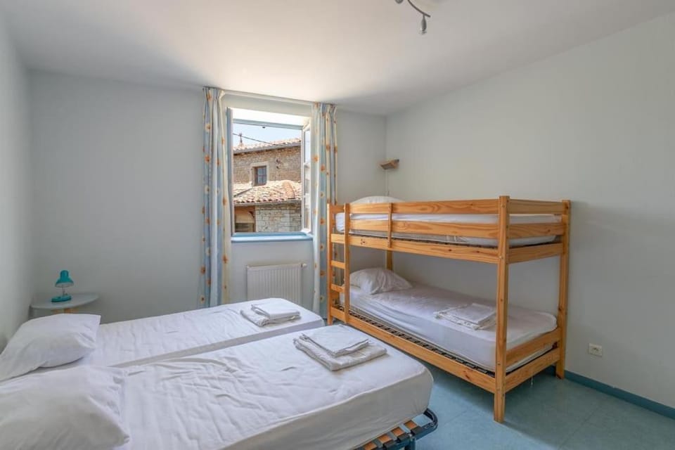 Cabana & Le Gîte de Domange - Proche Mâcon Apartment in Bourgogne-Franche-Comté