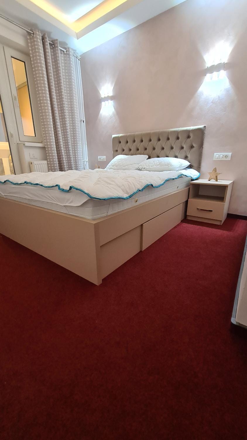 Studio Albert Apartment in Romania