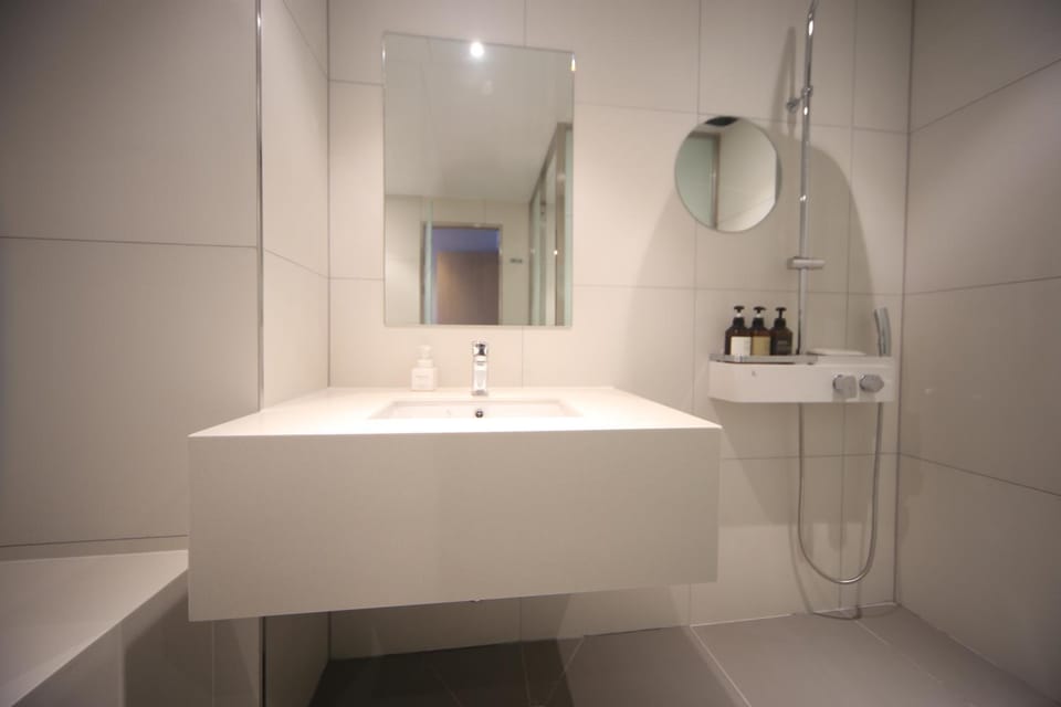 Hound Hotel Junggwan Hotel in Busan