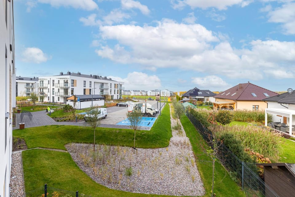 Neighbourhood, Natural landscape, Garden view