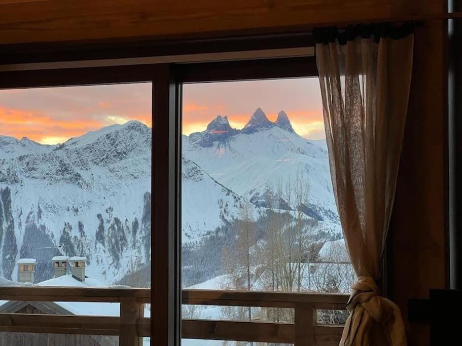 Magnifique chalet sur les pistes, le Paradis c'est ici ! Apartment in Villarembert