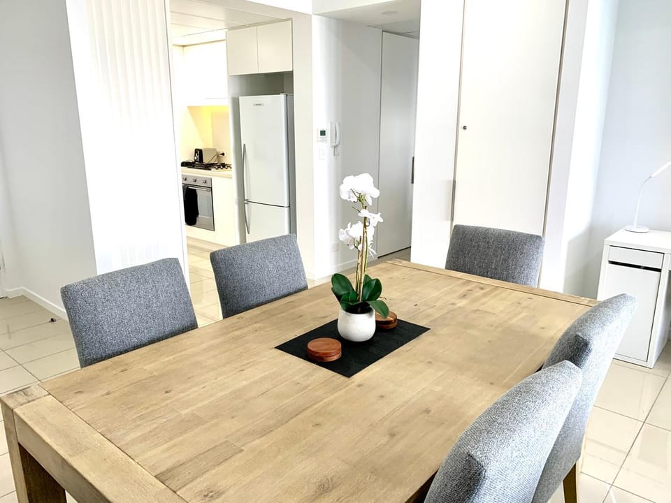 Kitchen or kitchenette, Living room, Dining area