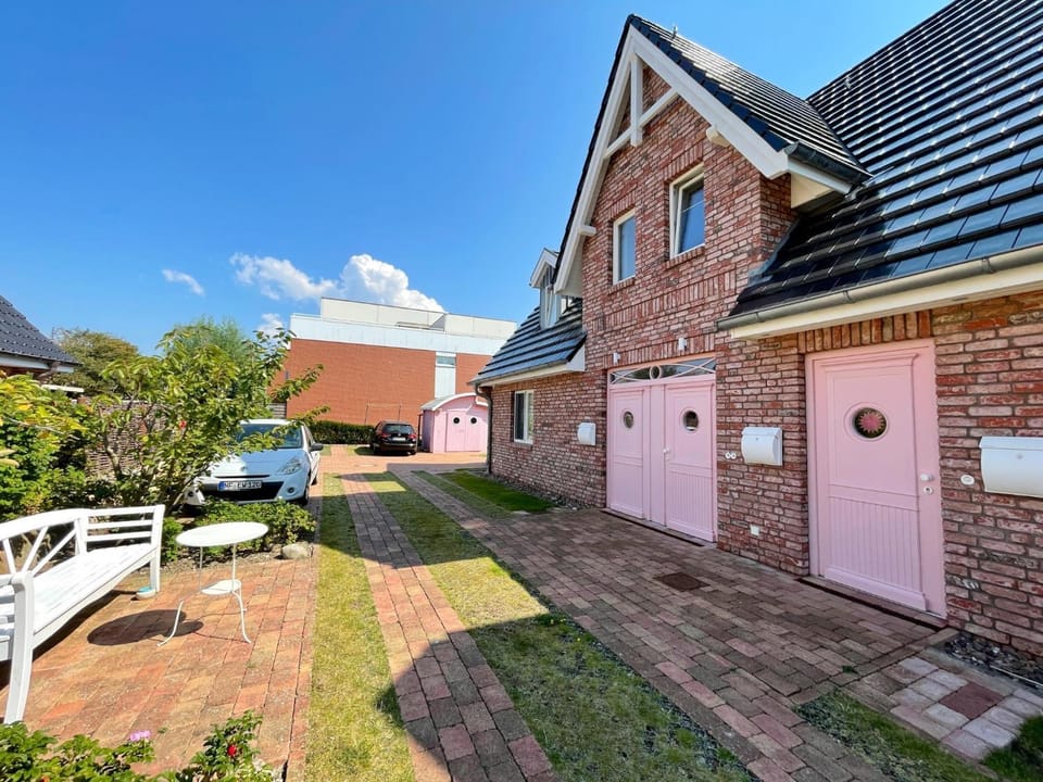 Ferienwohnung Haus Dünenrose Whg 3 mit Balkon Apartment in Westerland