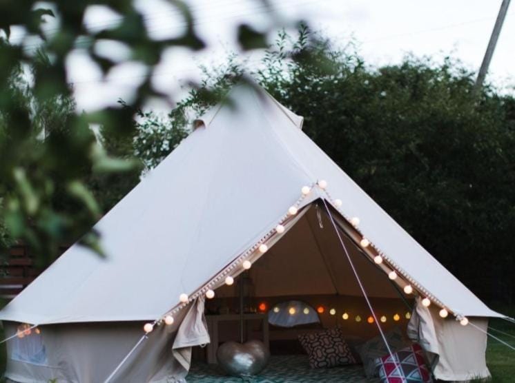 Wildberry glamping Luxury tent in Pays de la Loire