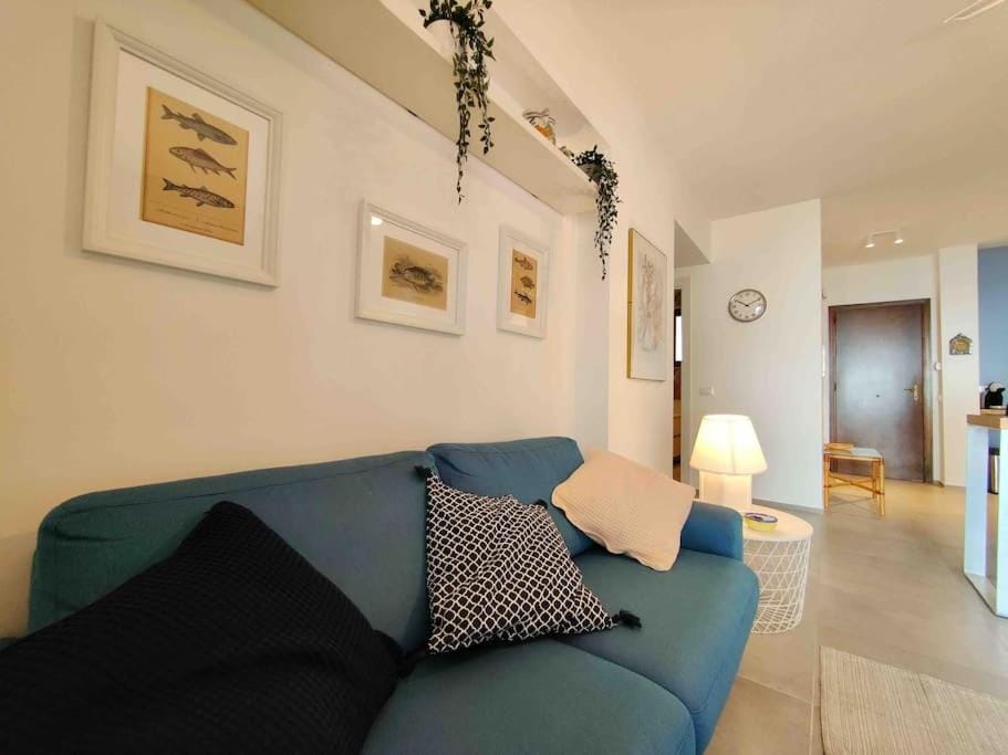 Blue Holiday da Carla Apartment in Letojanni
