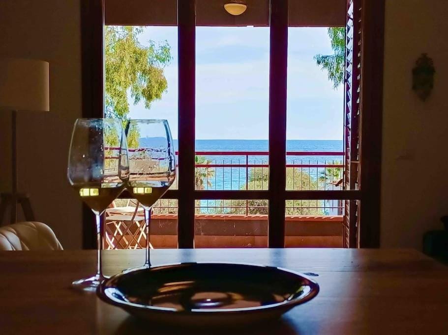 Blue Holiday da Carla Apartment in Letojanni