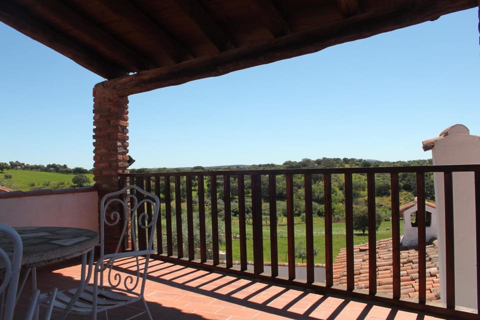 La Siesta VTAR House in Sierra Norte de Sevilla