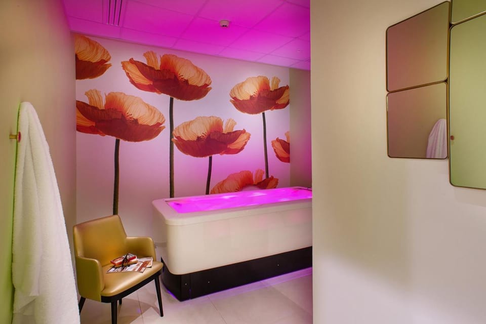 Massage, Spa and wellness centre/facilities