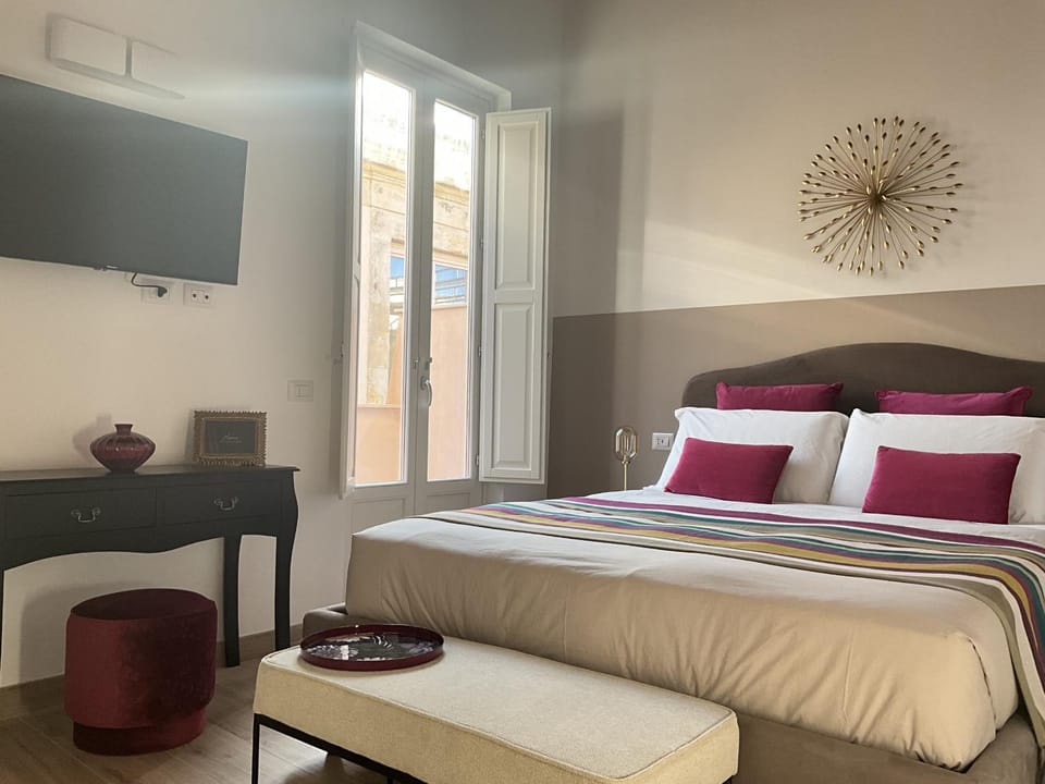 Bed, Bedroom