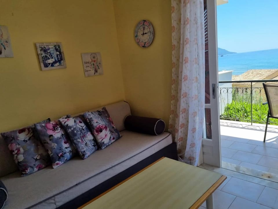 Corfu Dream Glyfada Apartments Apartment in Peloponnese, Western Greece and the Ionian