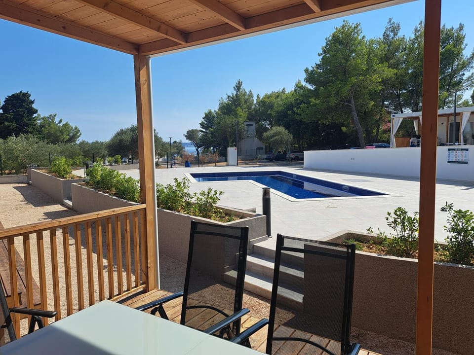 Pool view, Swimming pool
