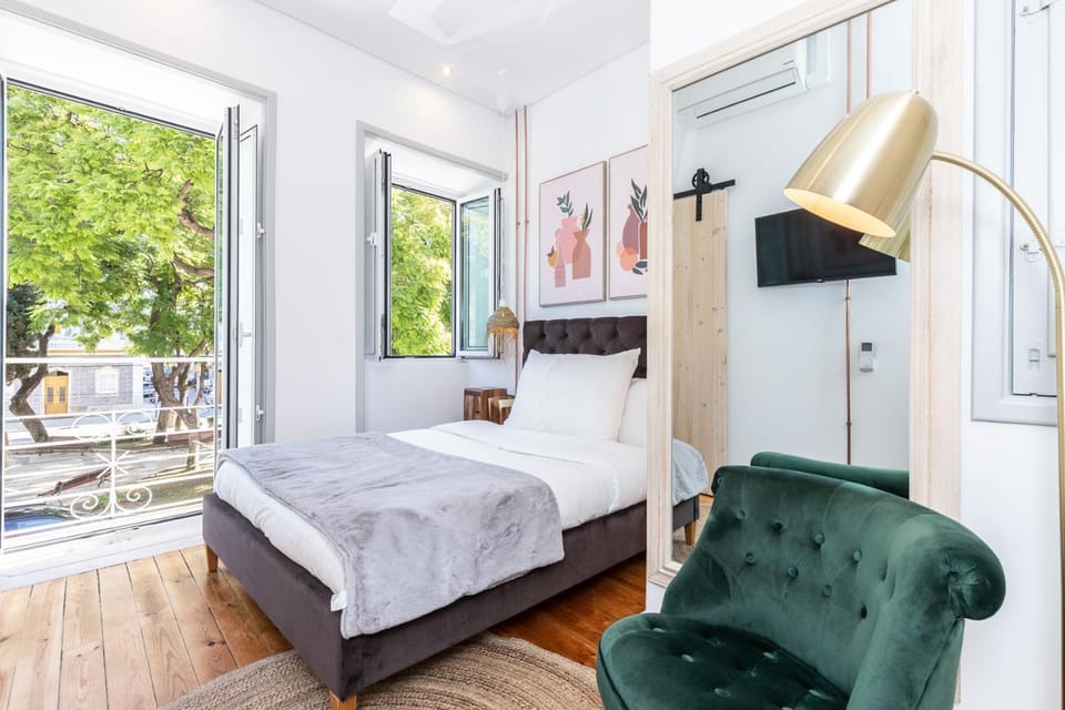 Bed, Bedroom
