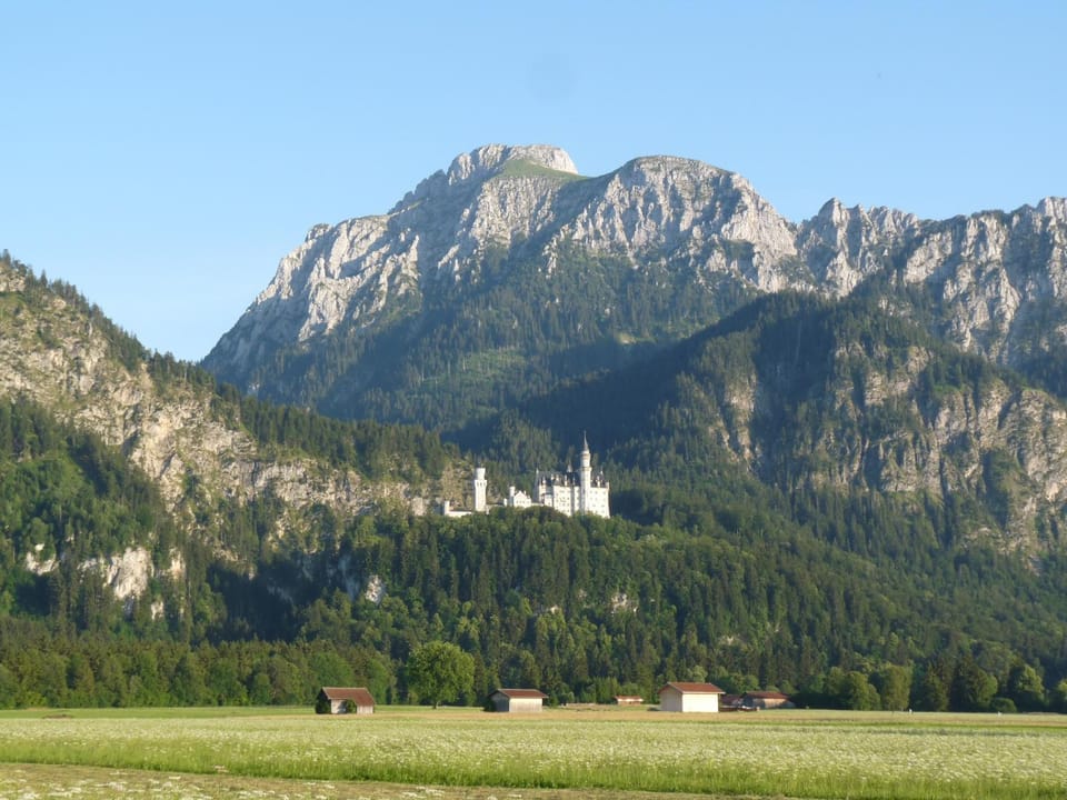 Nearby landmark, Mountain view