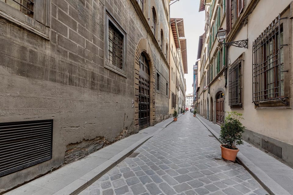 Property building, Neighbourhood, Street view