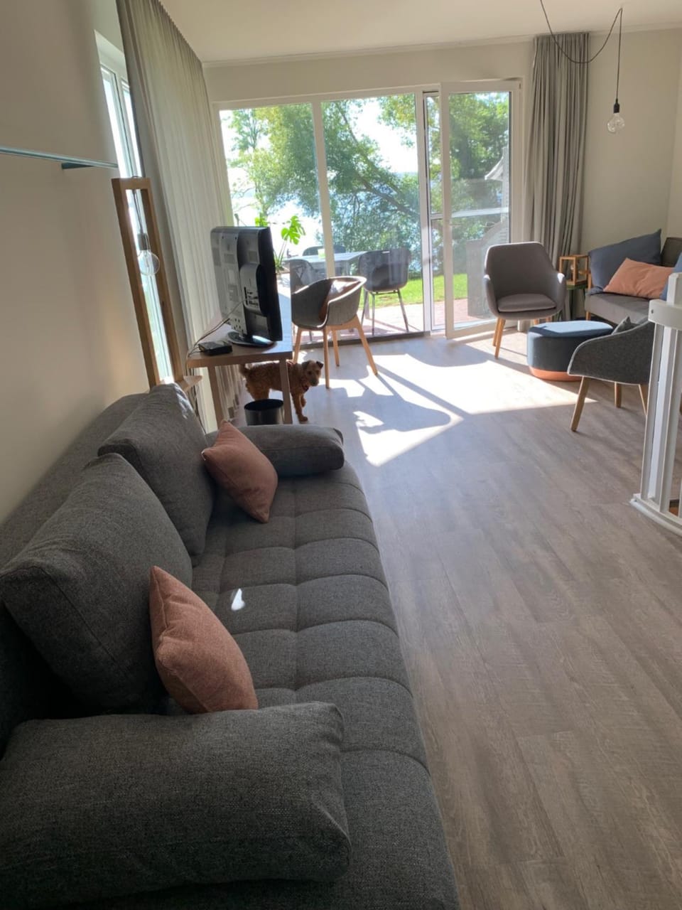 Ferienwohnung am See mit Terrasse Apartment in Plön