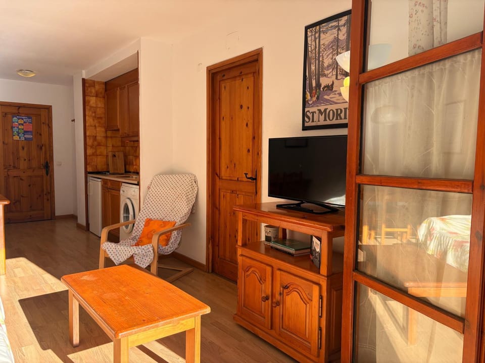 Tu rincón- Planta baja con jardín y parking - Dellui 2 Apartment in Pla de l'Ermita