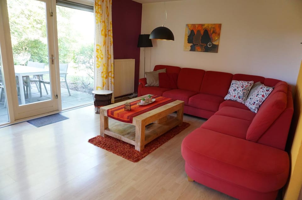 View (from property/room), Living room, Seating area