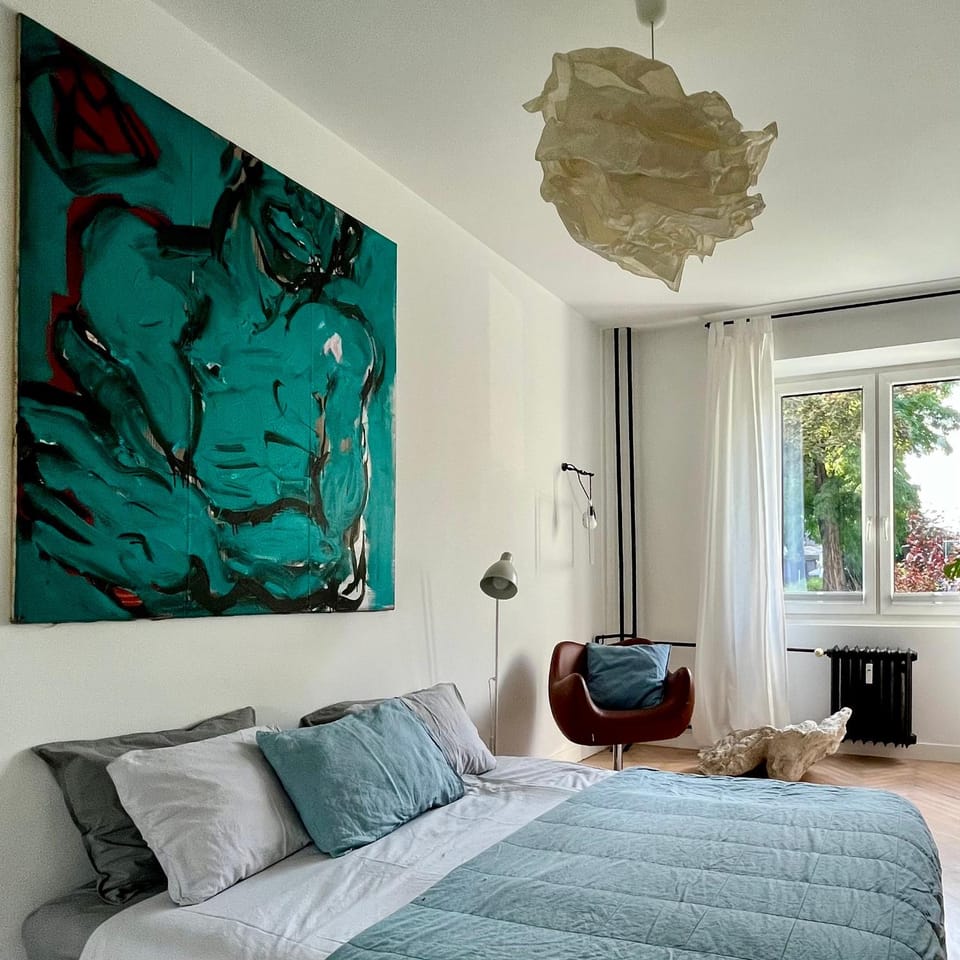 Bed, View (from property/room), Decorative detail, Bedroom