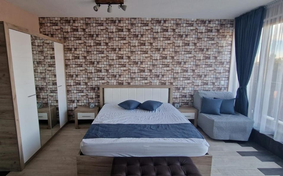 Living room, Photo of the whole room, Bedroom