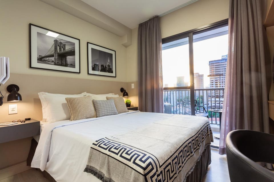 Bed, Day, Balcony/Terrace, Bedroom