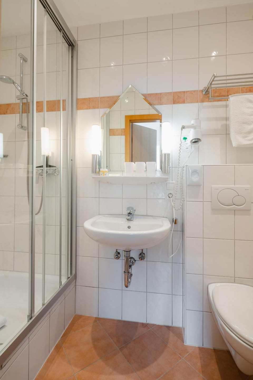 Shower, Toilet, Bathroom