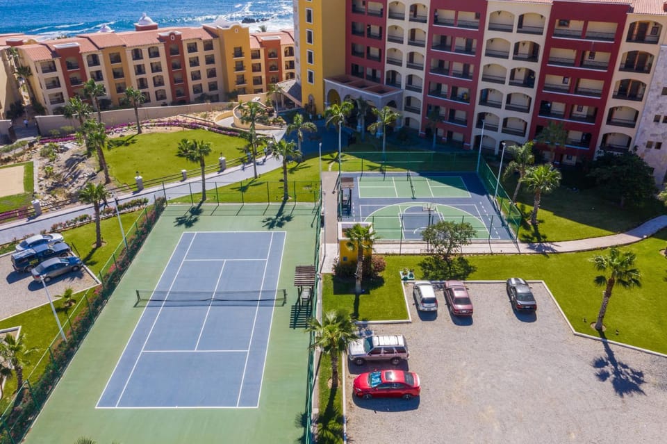 Property building, Bird's eye view, Tennis court