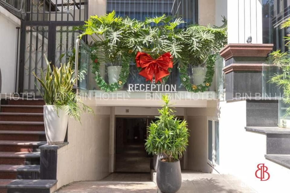 Bin Bin Hotel 8 - Near Sunrise City Hotel in Ho Chi Minh City