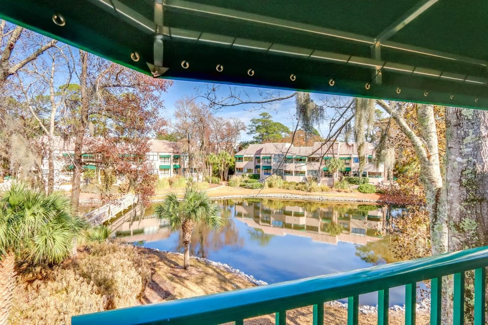 2 Mi to Beach: Condo w/ Pool Access in Hilton Head House in Hilton Head Island