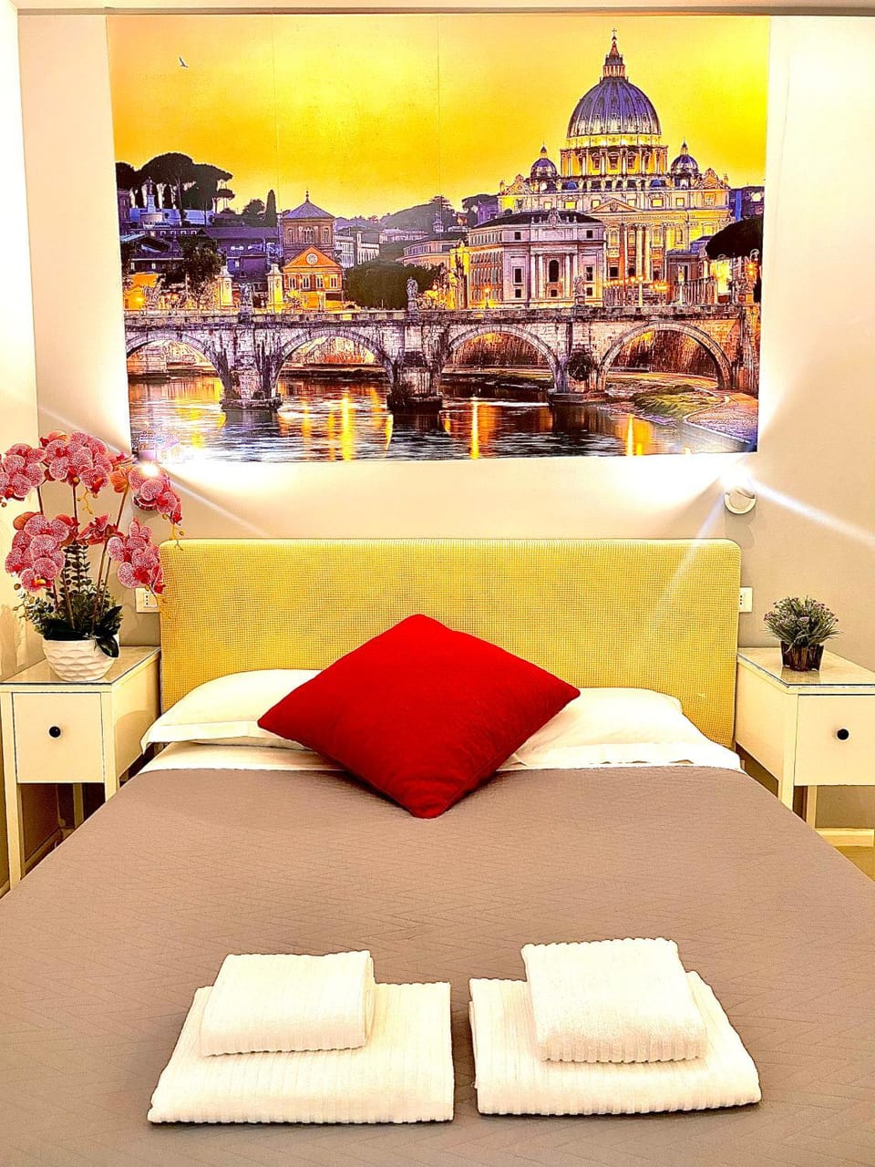 Bed, Photo of the whole room