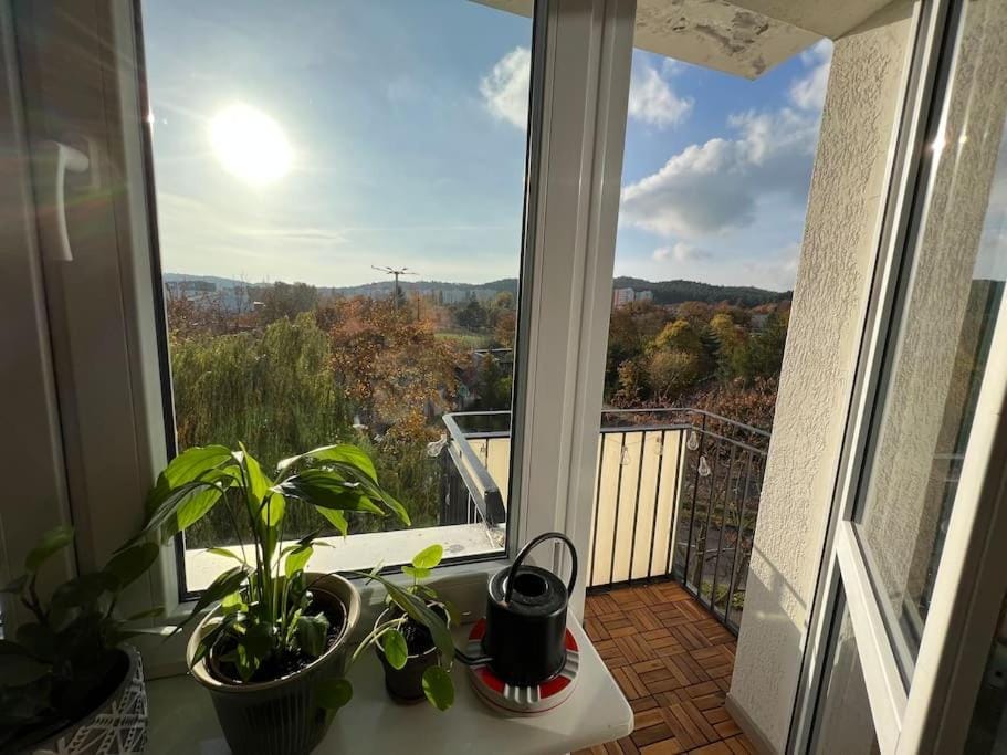 Day, Natural landscape, View (from property/room), Balcony/Terrace, Living room, Dining area