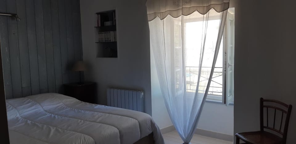 MAISON DE LA COTE House in La Flotte