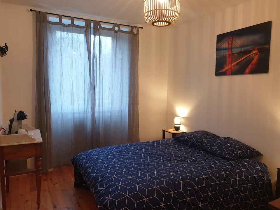 sas Road Runner Café Bed and Breakfast in Auvergne-Rhône-Alpes