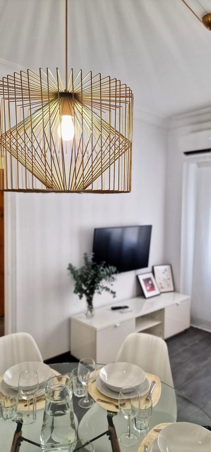 TV and multimedia, Living room, Dining area