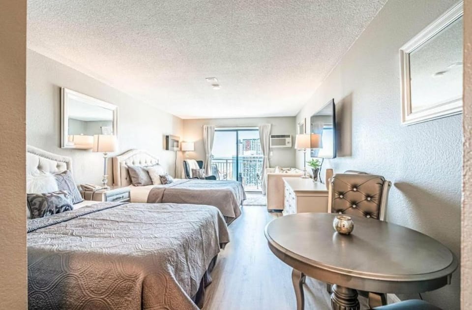 Ocean View Condo Perfect for 4 Guests Sea Mist 51501 House in Myrtle Beach