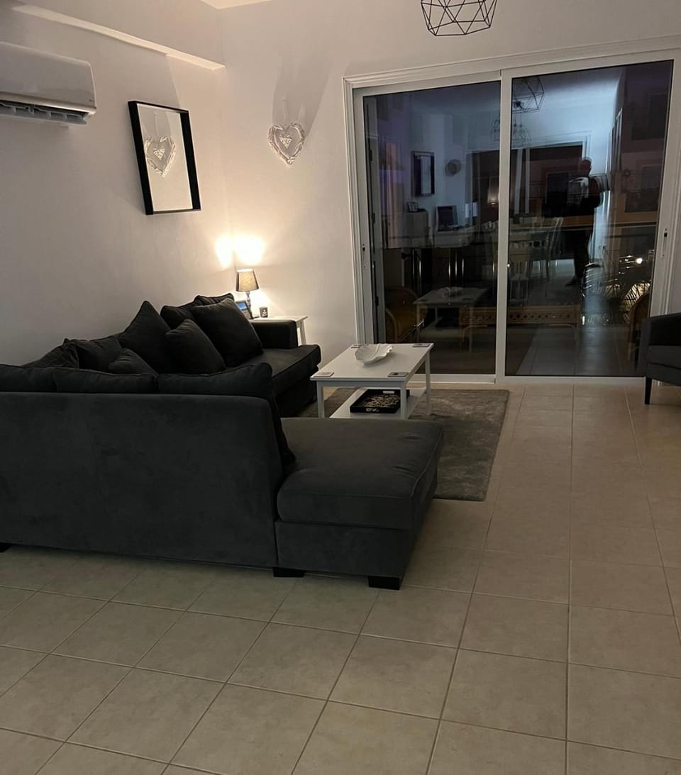 Living room, air conditioner