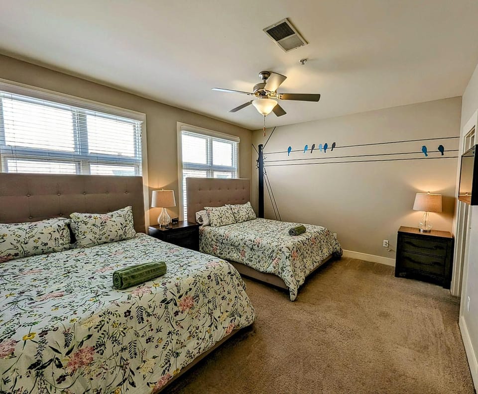 Bed, Bathroom, Bedroom