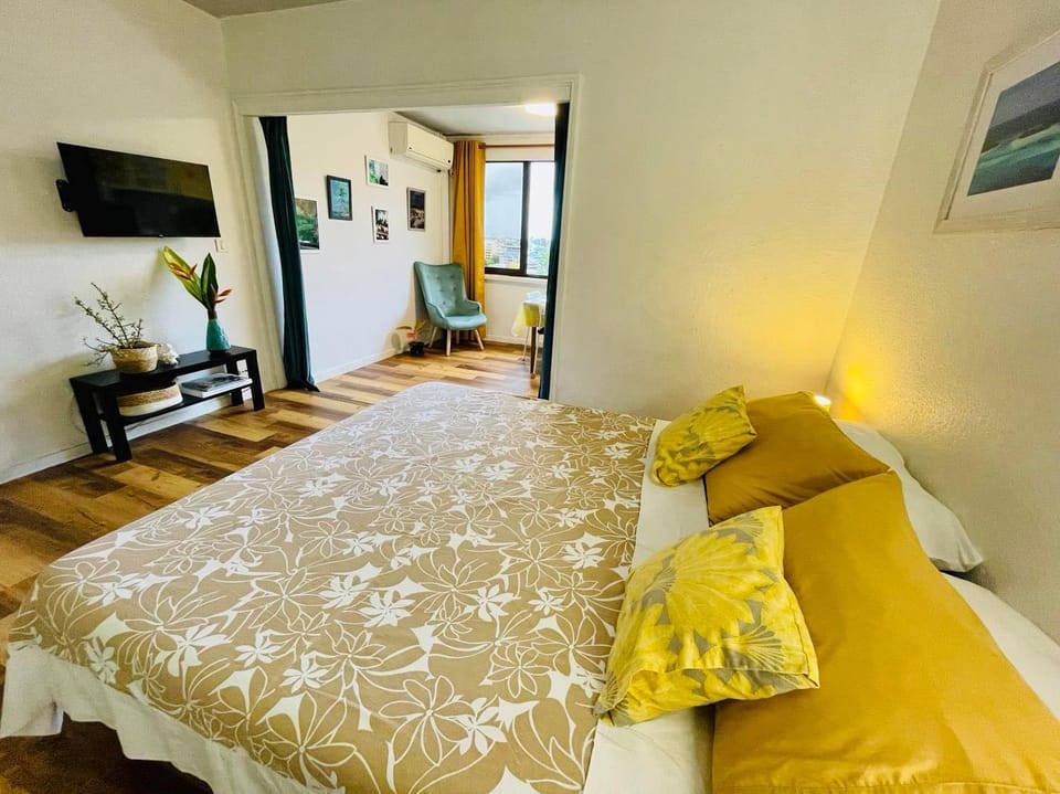 Studio Hina - Cosy, Quiet & Pool Apartment in Pape'ete
