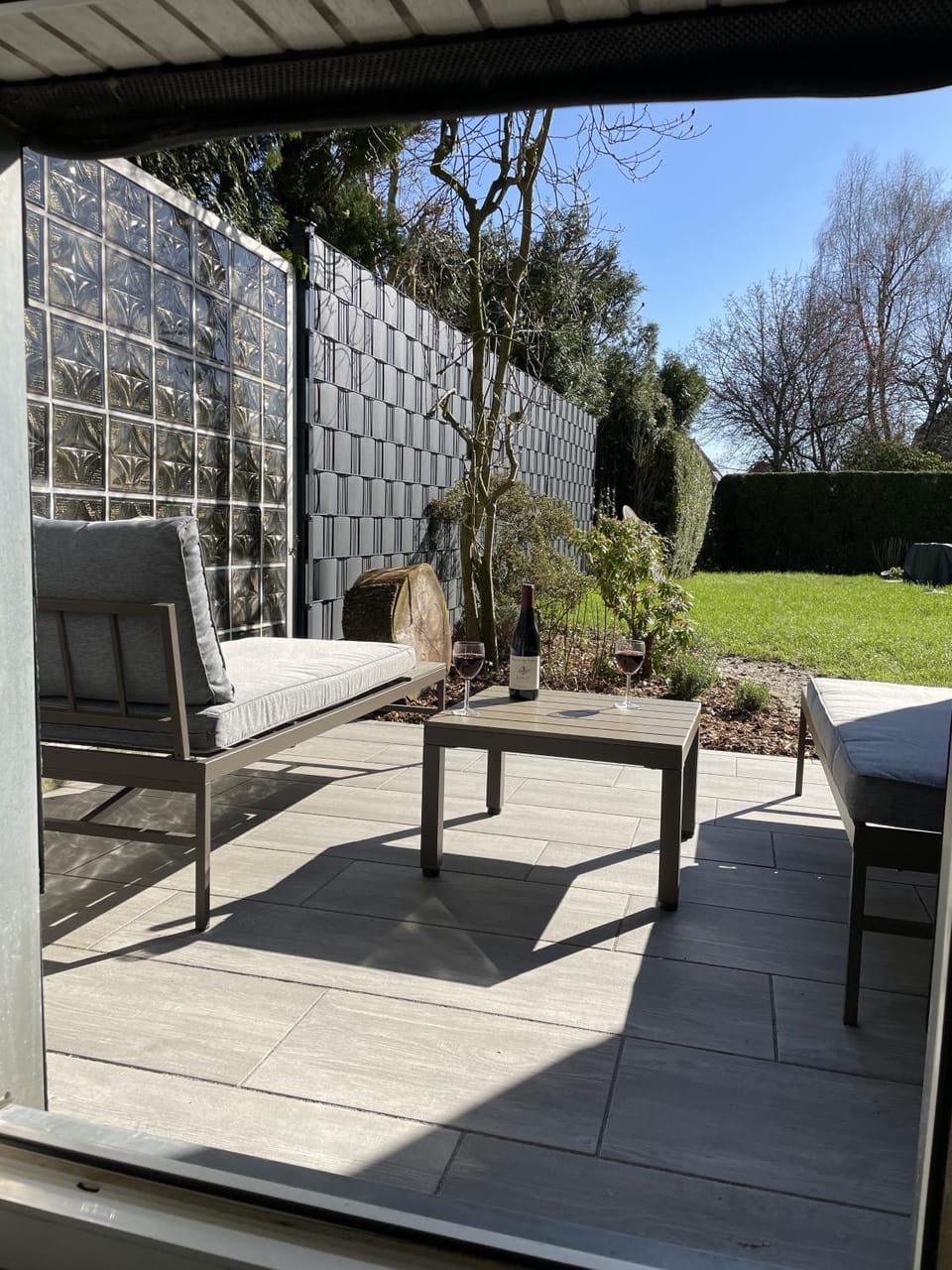 Patio, Day, Garden, Balcony/Terrace, Seating area, Garden view