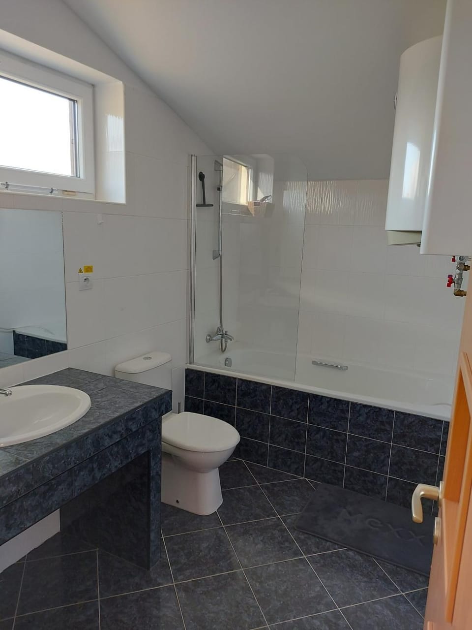 Shower, Toilet, Bathroom