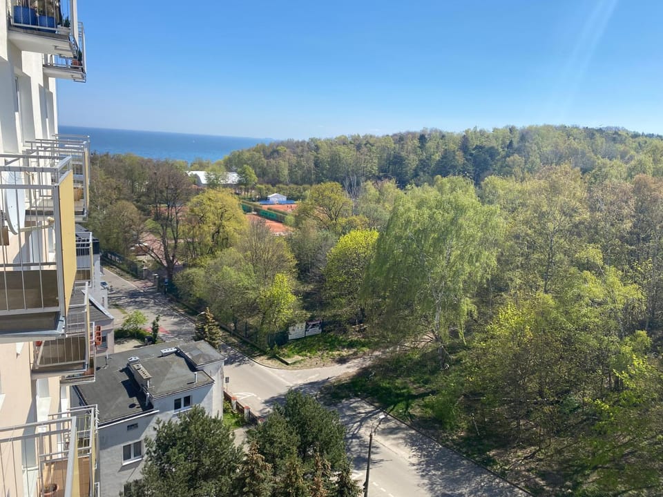 Apartament 4 Pory Roku PRZY PLAŻY Z WIDOKIEM NA MORZE Apartment in Pomeranian Voivodeship