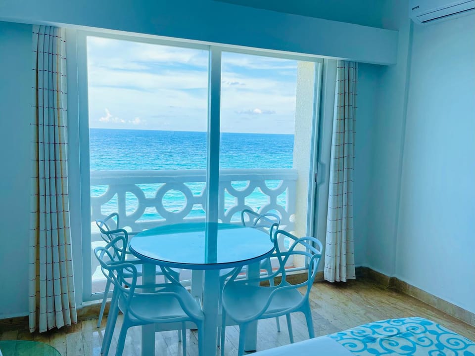 Seashore Apartment Cancun Apartment in Cancun