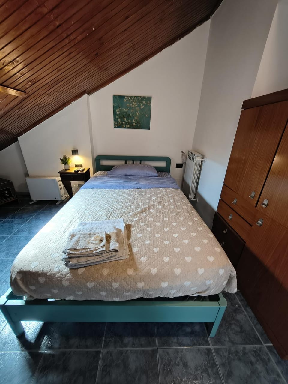 Kintsugi Loft Apartment in Turin
