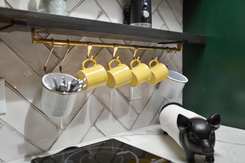 Coffee/tea facilities, Kitchen or kitchenette, kitchen