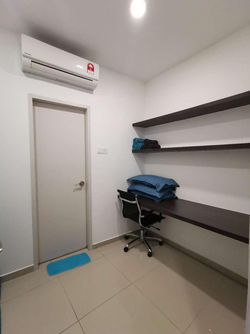I-Suite Block B ,2R1B # Shah Alam, I-City, Free Wifi & Parking Apartment in Selangor, Malaysia