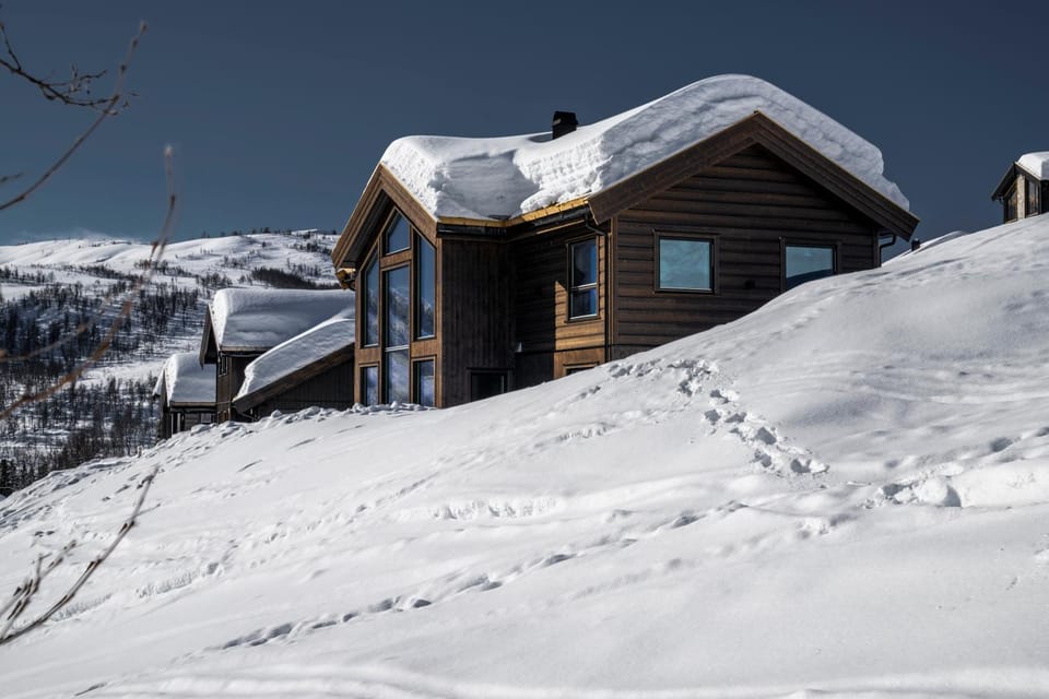 Property building, Winter, Mountain view