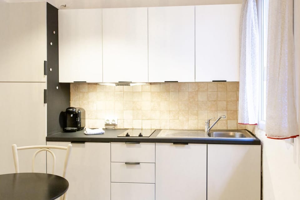 Jolie studio - Proche Promenade des anglais Apartment in Nice