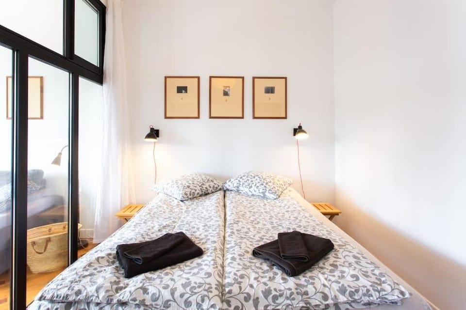 #7 Staywizus - What else Your own quiet terrace in Nice center 10min to Beach Apartment in Nice